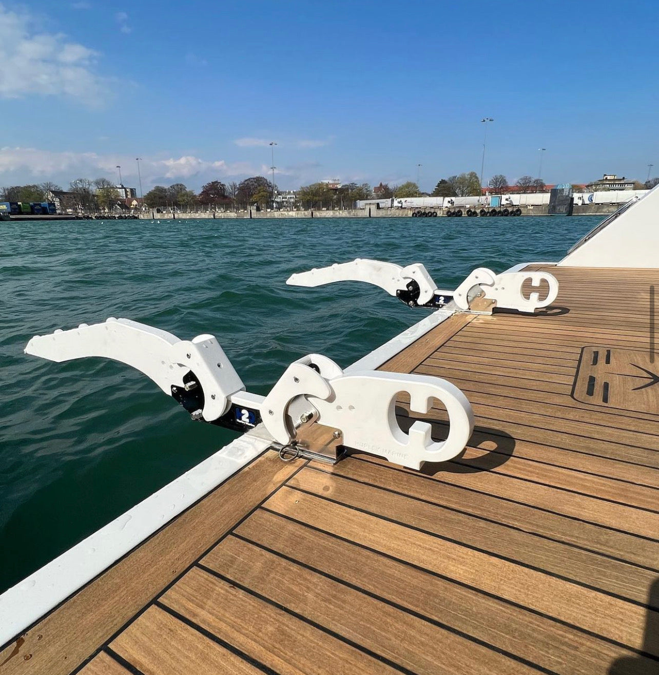 Hurley H2O Dinghy Davit System (Up too 158kg)